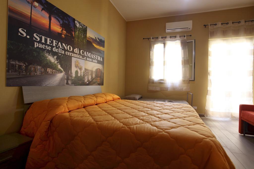B&B La Grande Mela Santo Stefano di Camastra Pokój zdjęcie